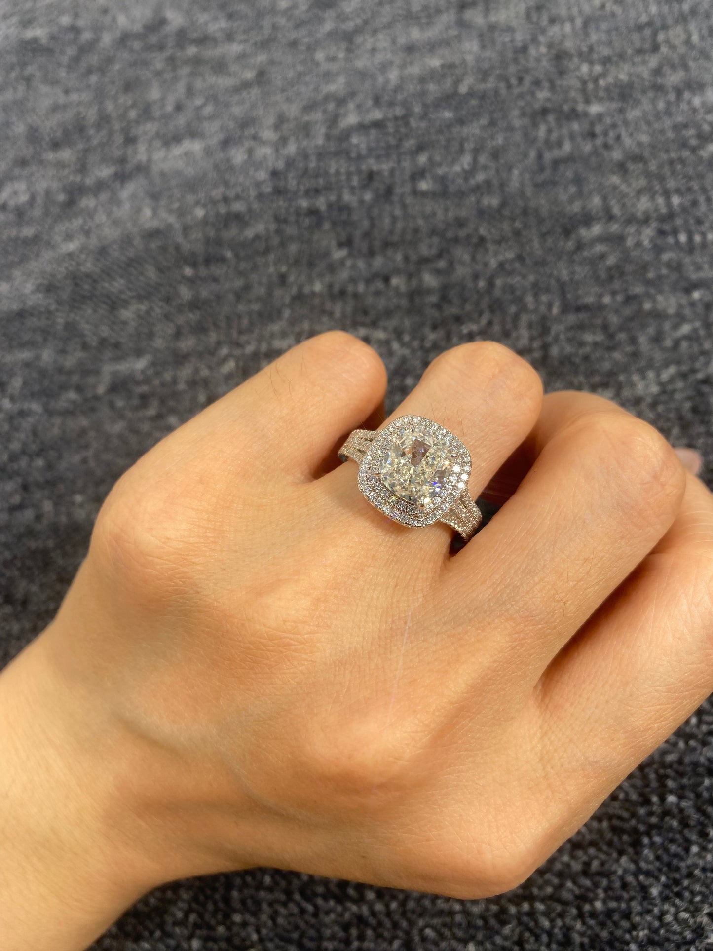 S925 Sterling Silver 3CT Halo Cut Lab Grown Ring For Women