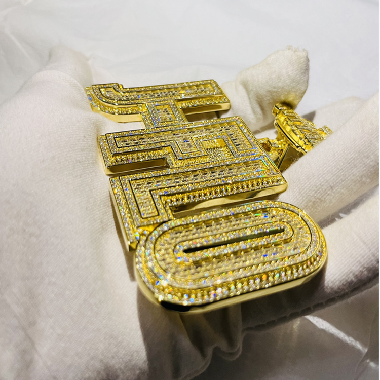 CUSTOM 1-4 LETTERS PENDANT