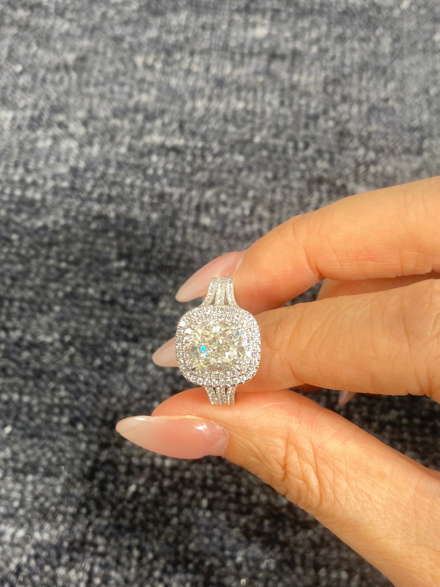 S925 Sterling Silver 3CT Halo Cut Lab Grown Ring For Women