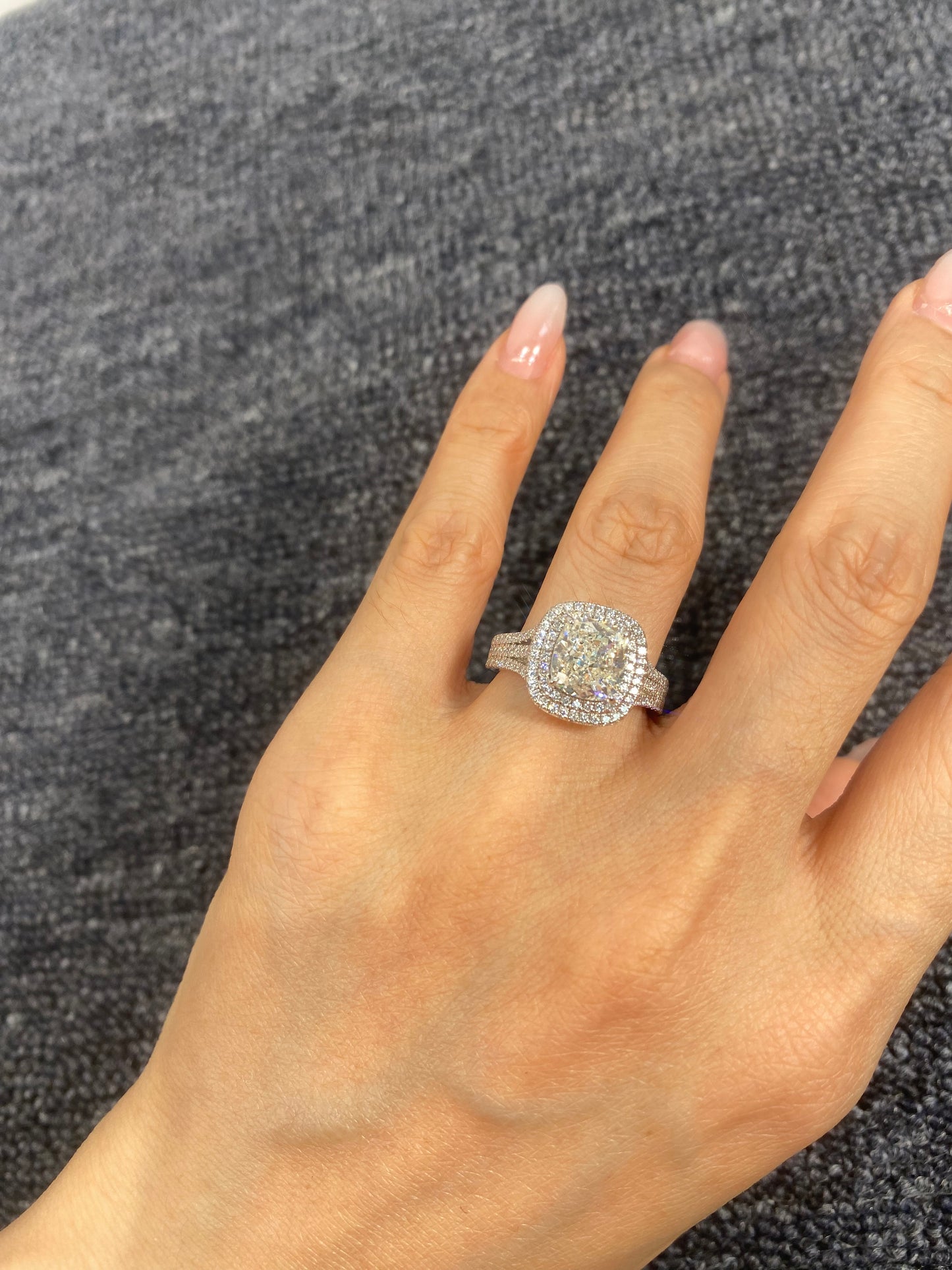S925 Sterling Silver 3CT Halo Cut Lab Grown Ring For Women